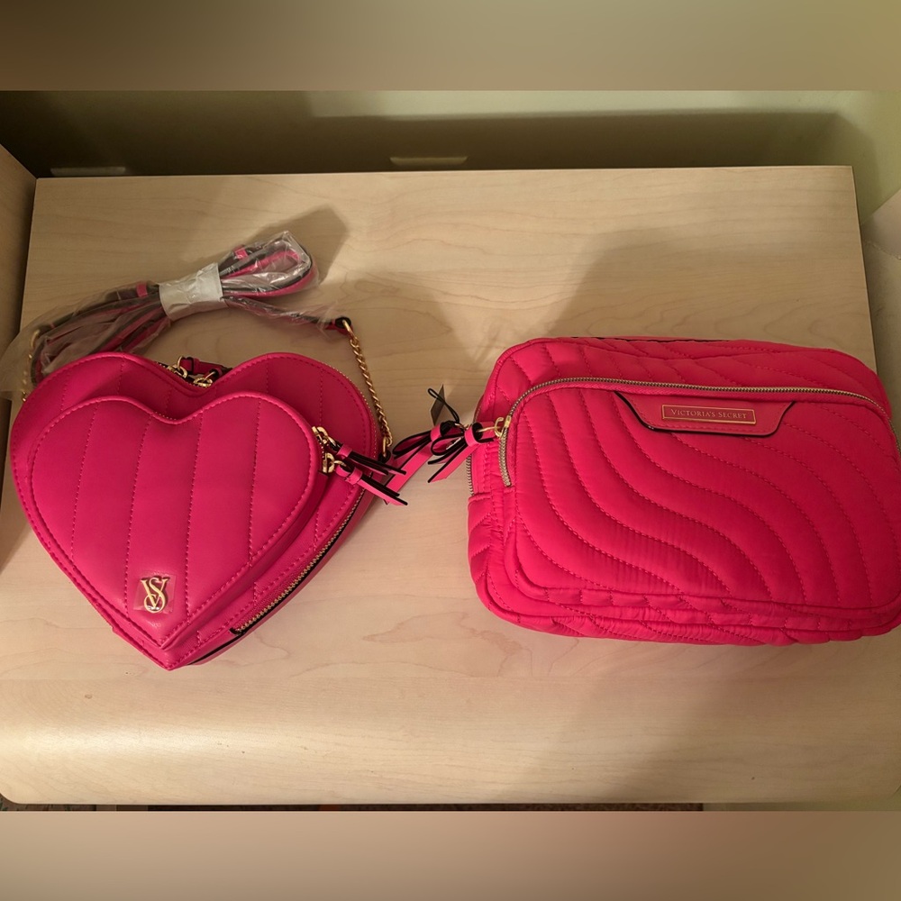 New Victoria’s Secret Fuchsia Pink Heart Double Zipper Crossbody Bag & VS Case